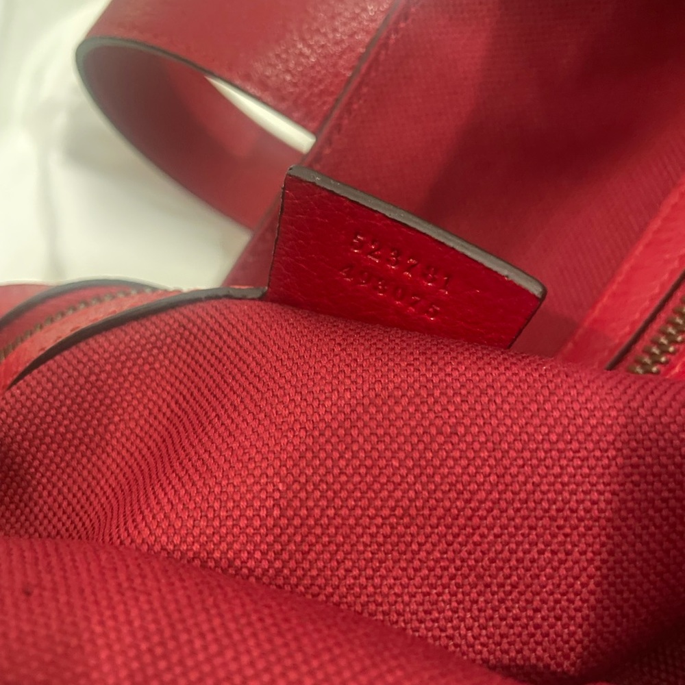 Gucci Logo Stripe Red Tote Bag - Picture 7 of 9